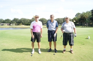 Golfers Posing w/ Team 
