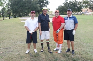 Golfers Posing w/ Team