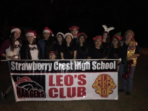 Strawberry Crest Leos At The 2016 Plant City Christmas Parade