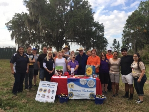 Plant City Lions Club Partners w/ City of Plant City For The Feed The Bee Project 2017